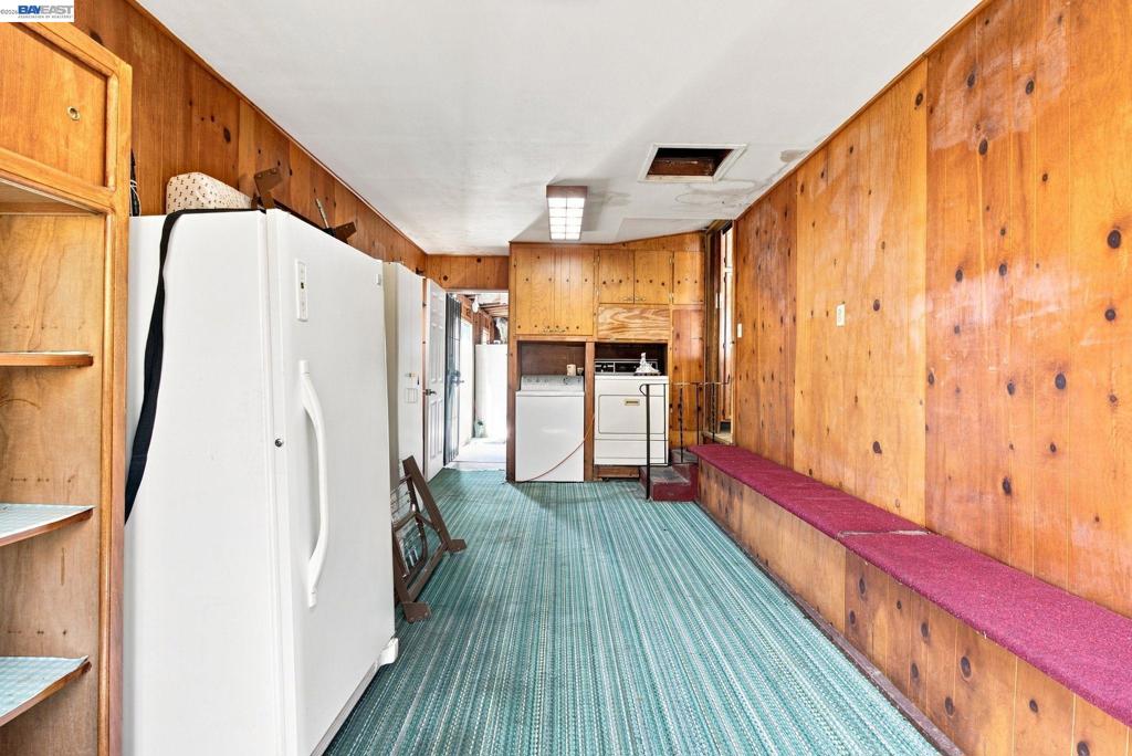 868 Videll St Property Photo 17