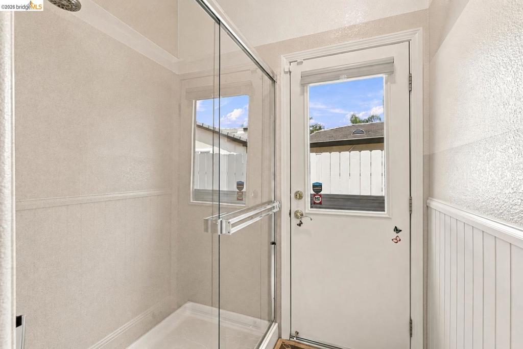 325 San Marino Ln Property Photo 20