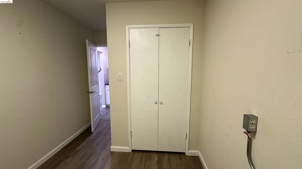 2901 Lone Tree Way Property Photo 20