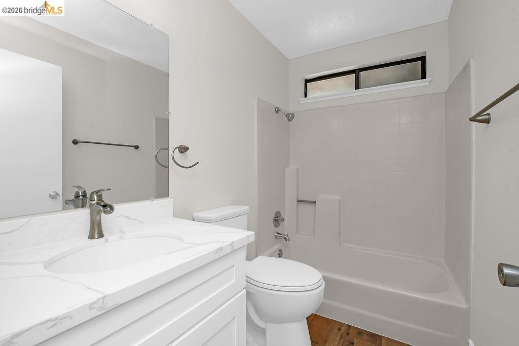 2740 Carpinteria Dr Property Photo 24
