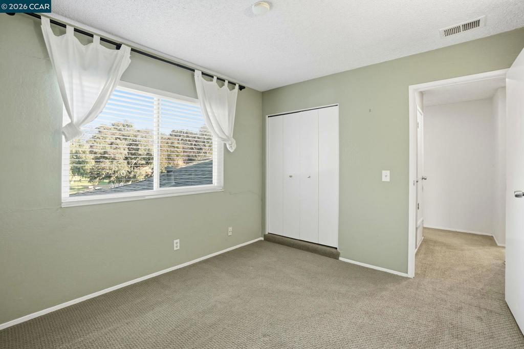 1045 Mohr Ln B Property Photo 12