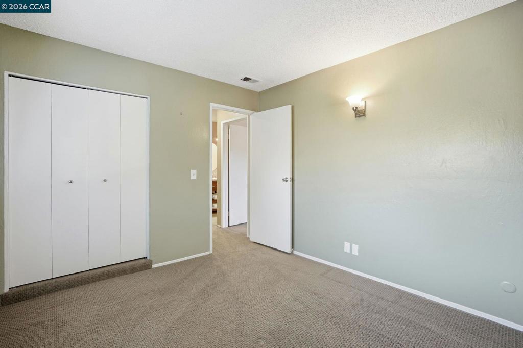 1045 Mohr Ln B Property Photo 14