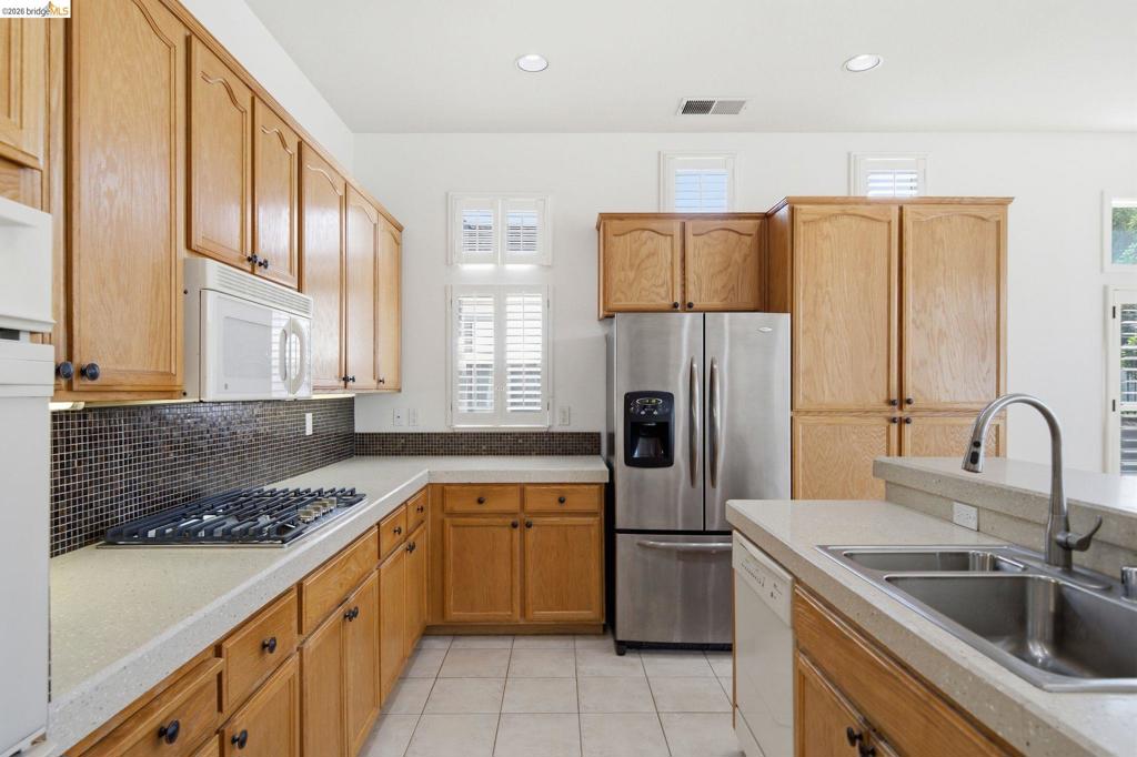 832 Summerset Drive Property Photo 13