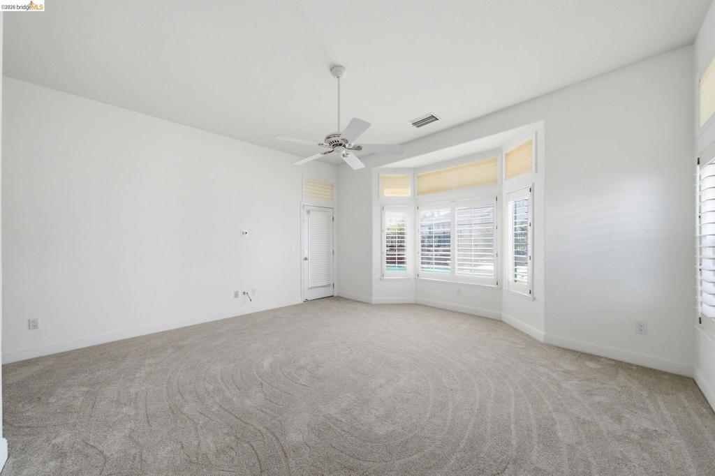 832 Summerset Drive Property Photo 28