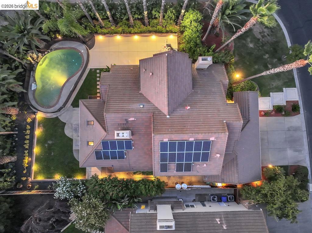565 Mcintosh Ter Property Photo 31