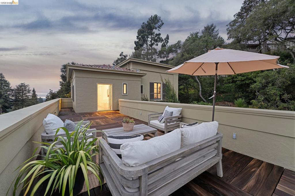 249 The Uplands Property Photo 66
