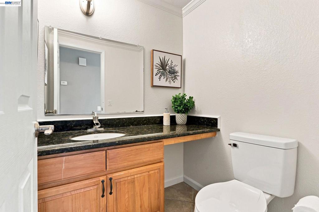148 Valley Oak Ln Property Photo 28