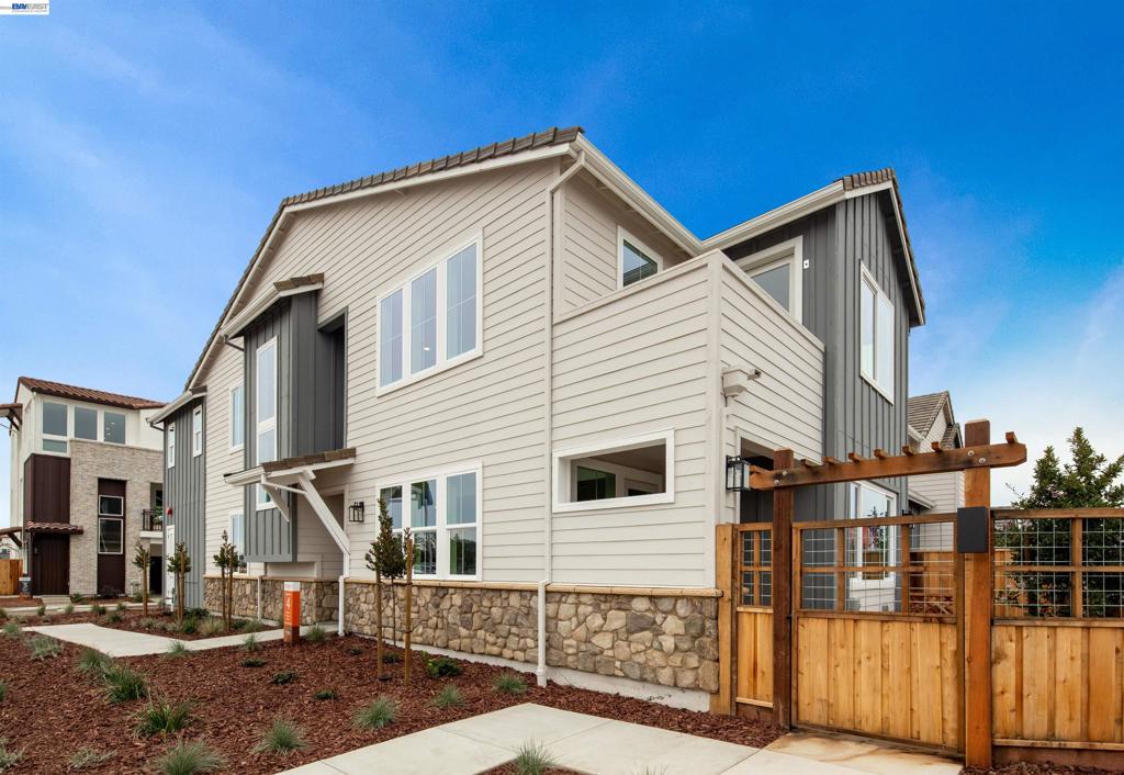173 Gali Way 2404 Property Photo 1