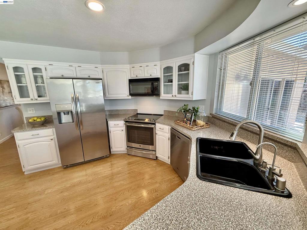 2249 Stonebridge Rd Property Photo 27