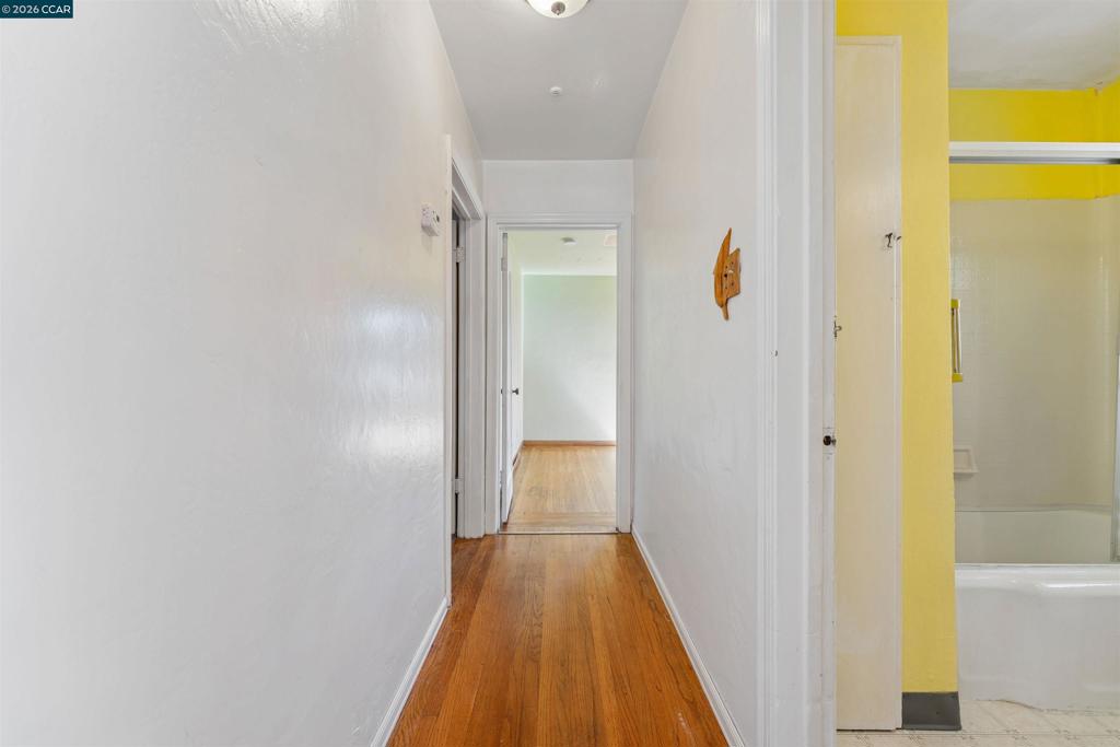 128 Marks Blvd Property Photo 56