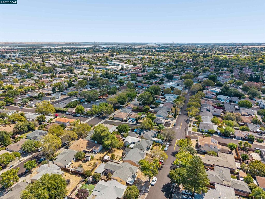 128 Marks Blvd Property Photo 83