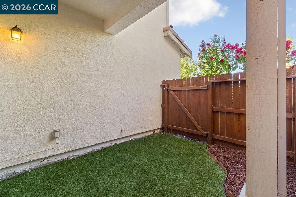 7832 Acorri Walk Property Photo 40