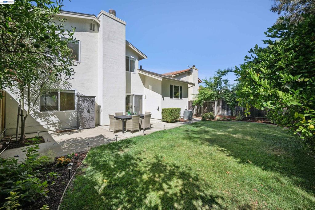 3108 Sombrero Cir Property Photo 46