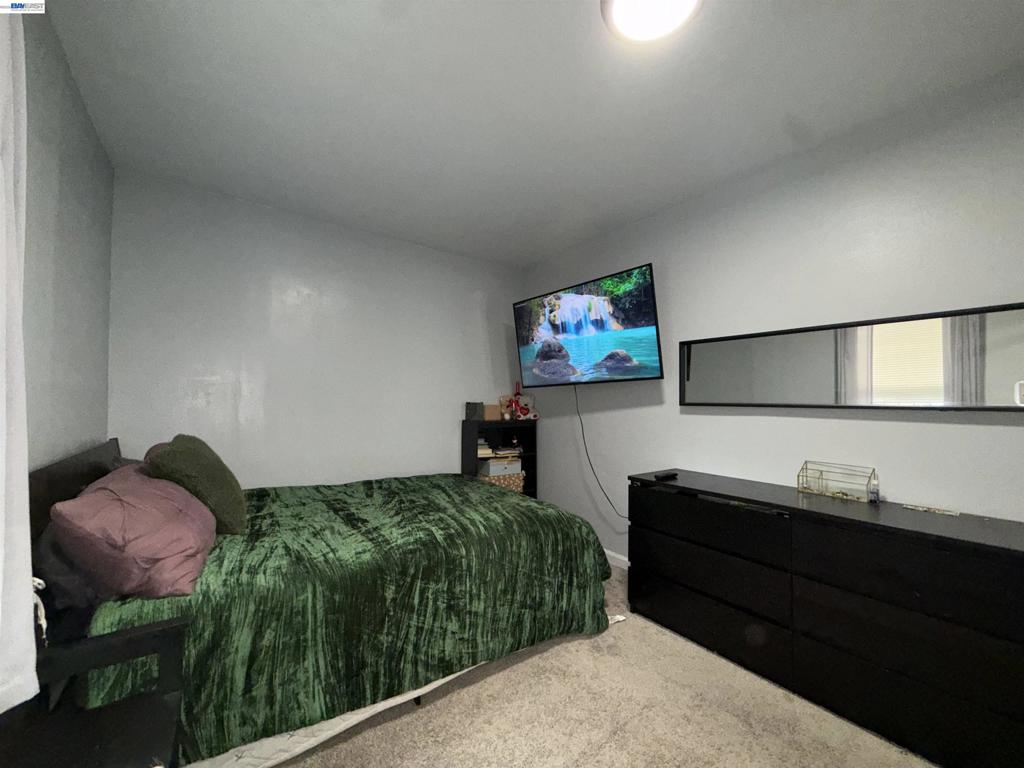 10209 & 10211 Pippin St Property Photo 30
