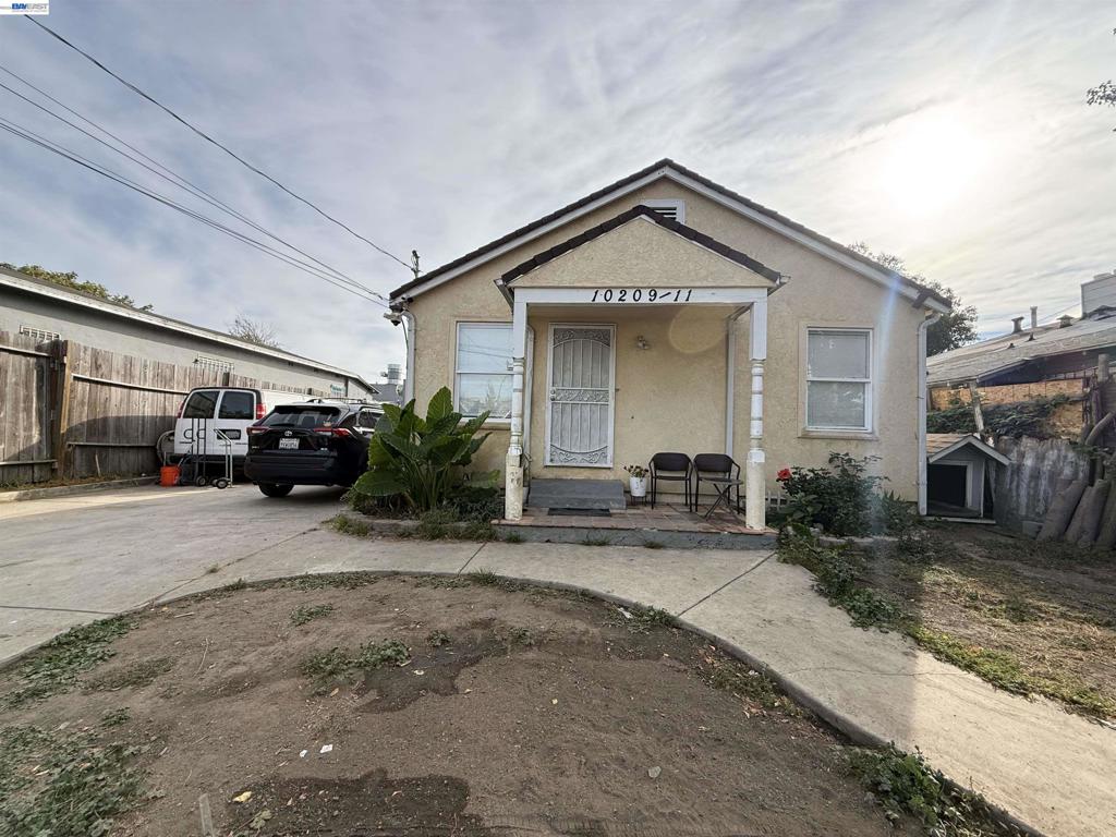10209 & 10211 Pippin St Property Photo 51
