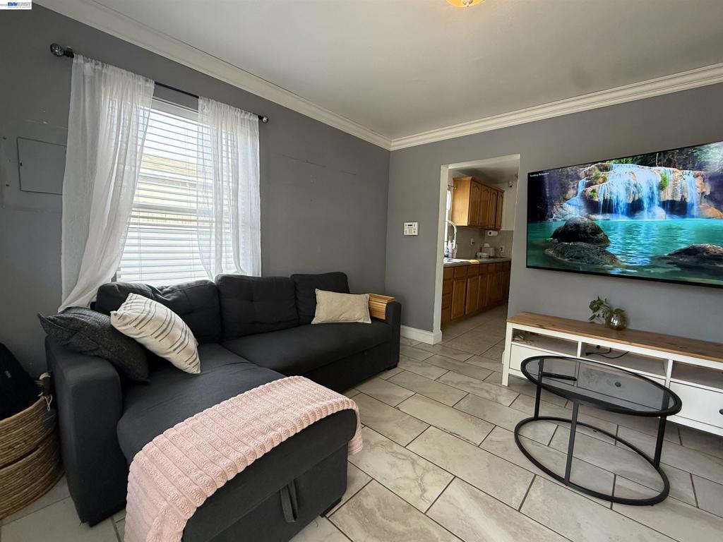 10209 & 10211 Pippin St Property Photo 67