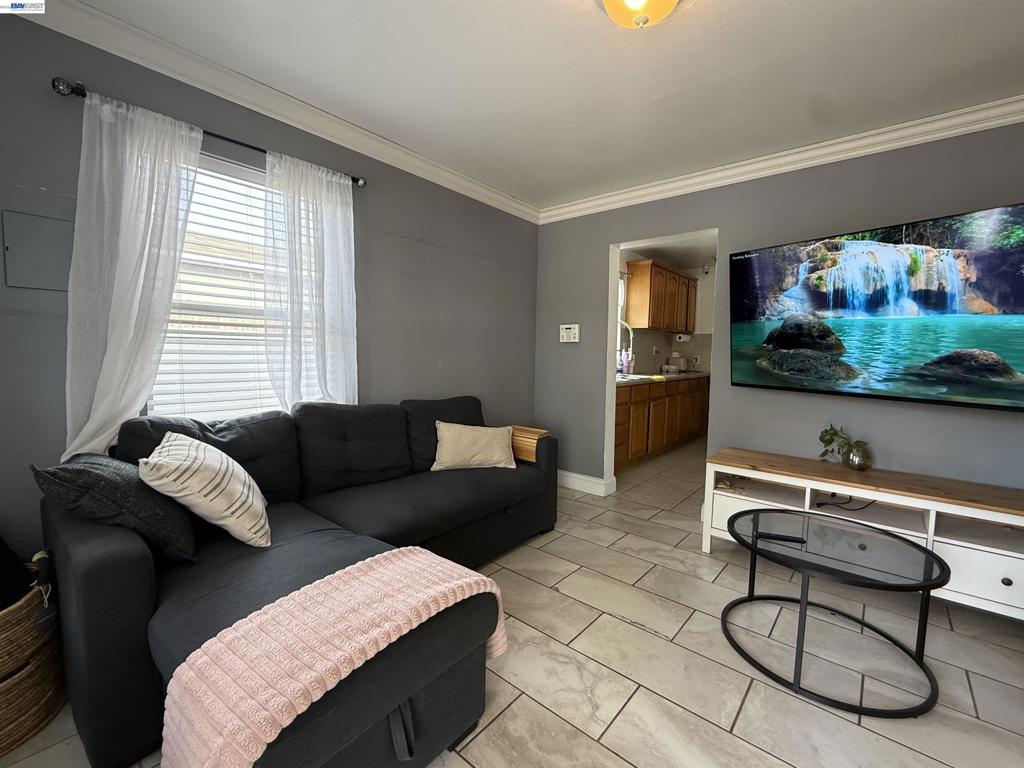 10209 & 10211 Pippin St Property Photo 69