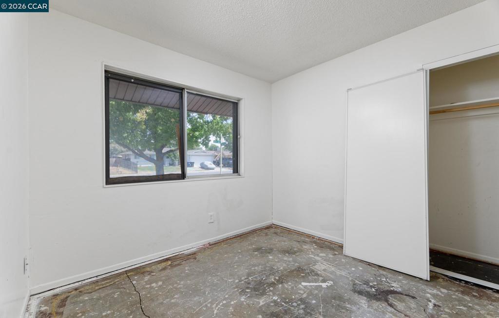 7366 21st St Property Photo 12