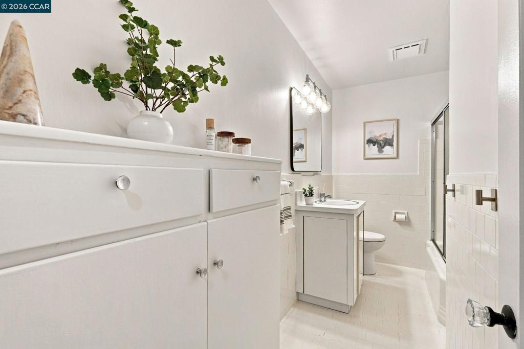 1736 Halsey Ave Property Photo 33