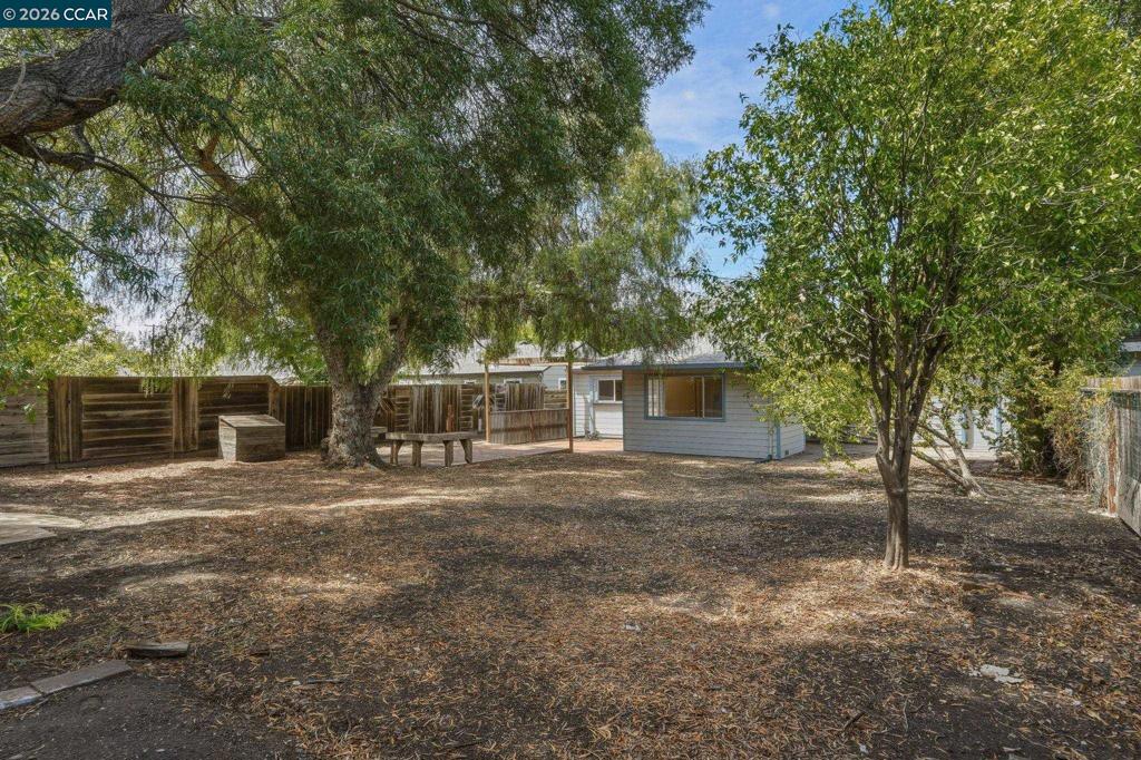 3712 Los Flores Ave Property Photo 20