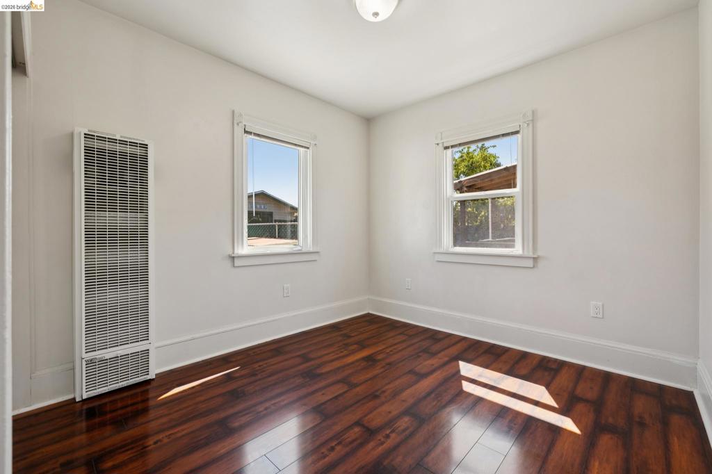 1152 1156 Francisco St Property Photo 26