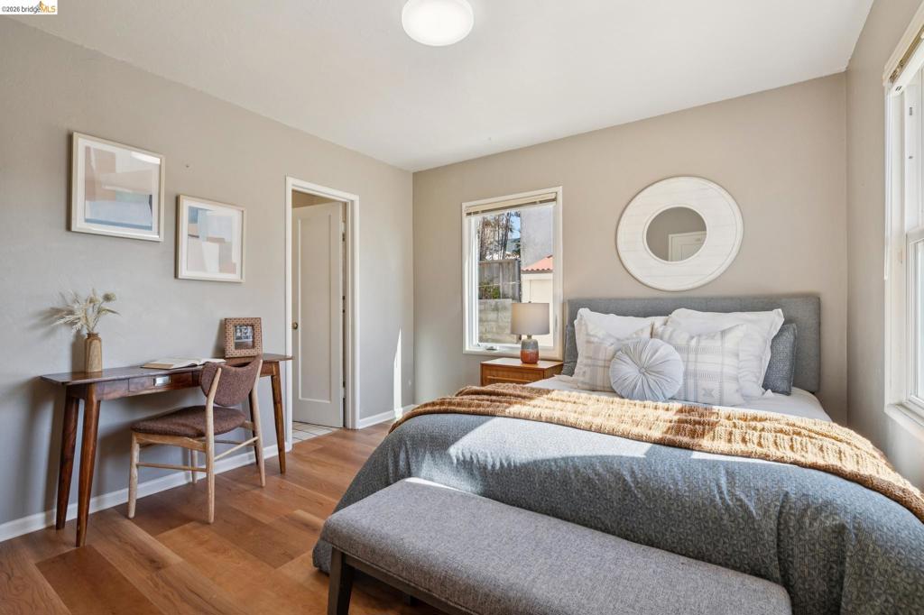 1152 1156 Francisco St Property Photo 48