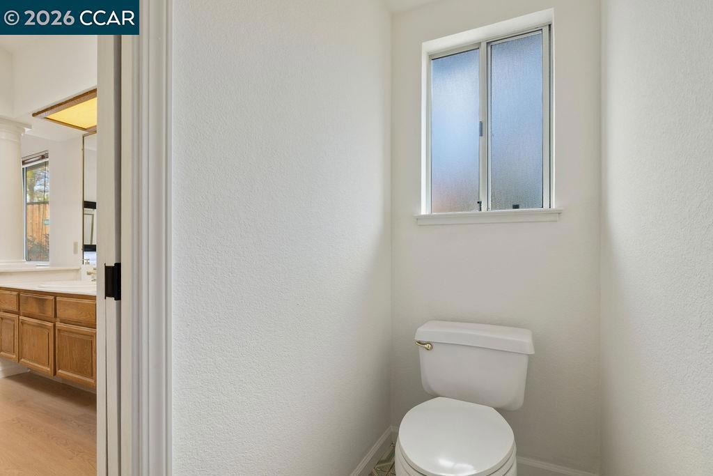4283 Knollview Dr Property Photo 28