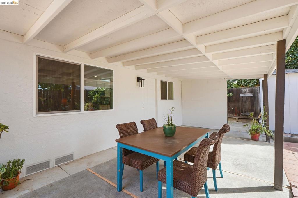 2824 Seville Cir Property Photo 52