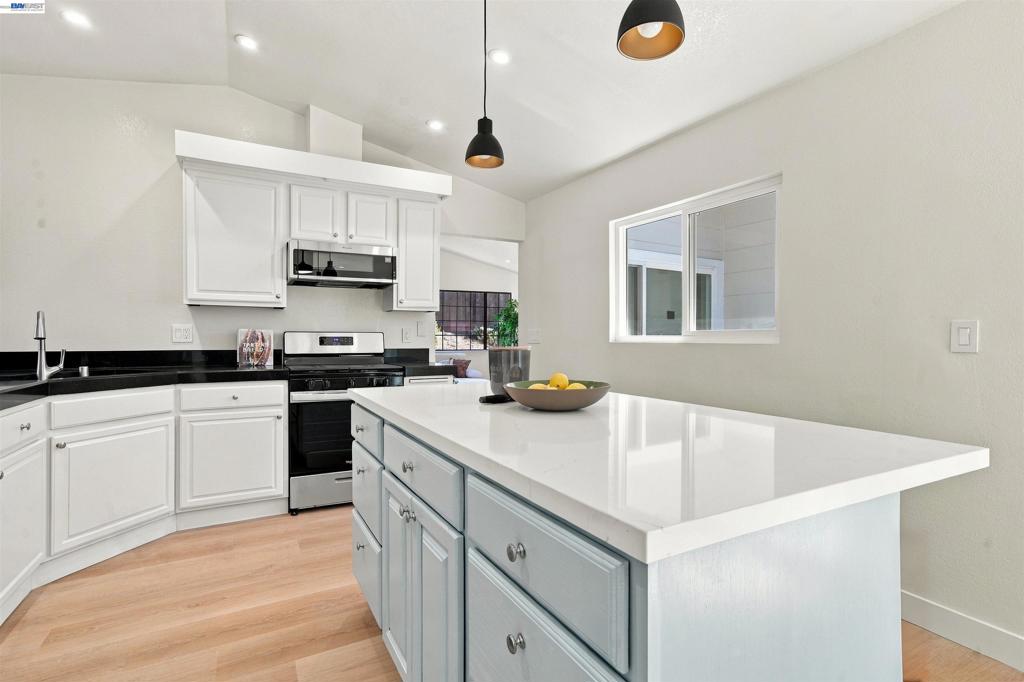 1057 Topsail Drive Property Photo 45