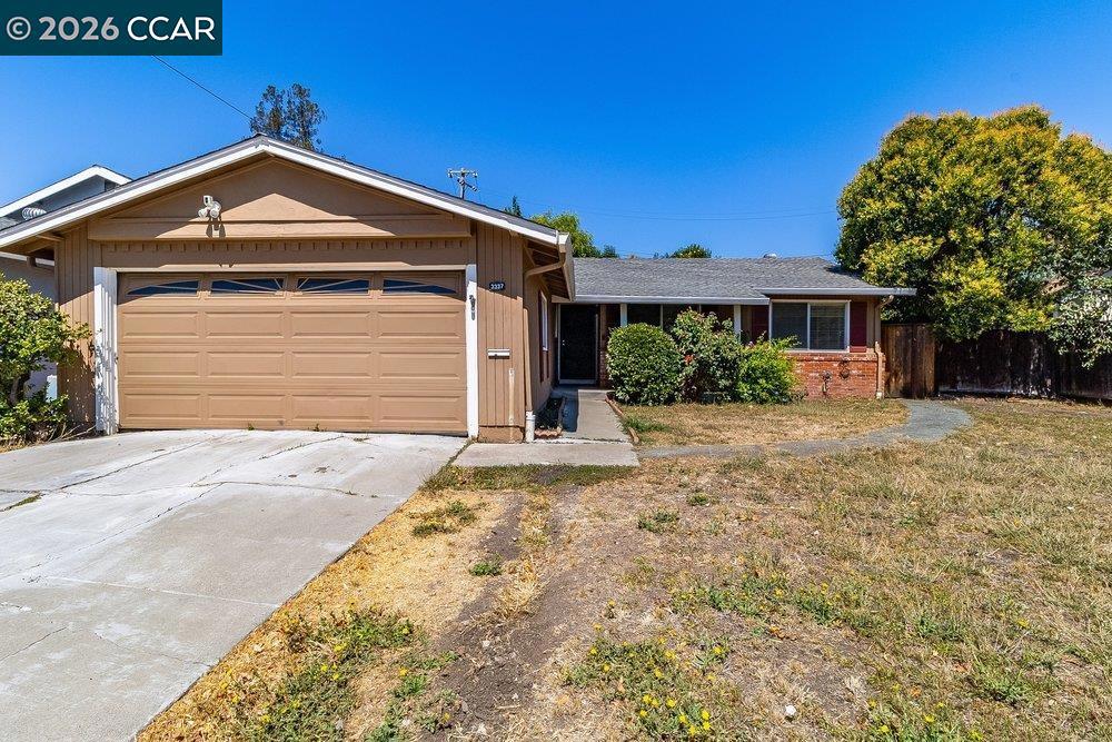 3337 Claudia Dr Property Photo 1