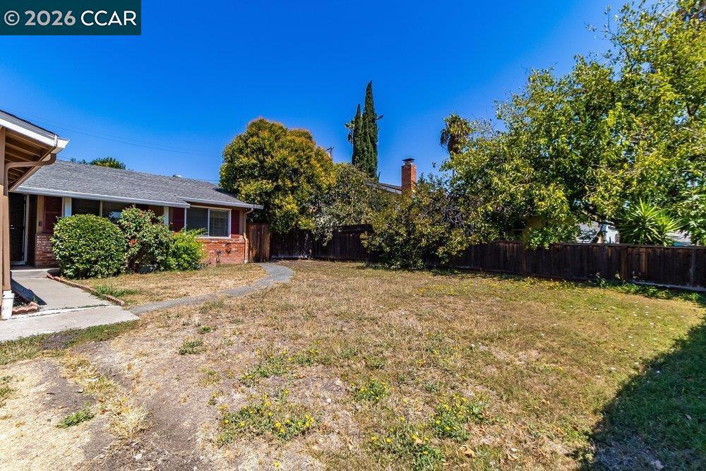 3337 Claudia Dr Property Photo 7