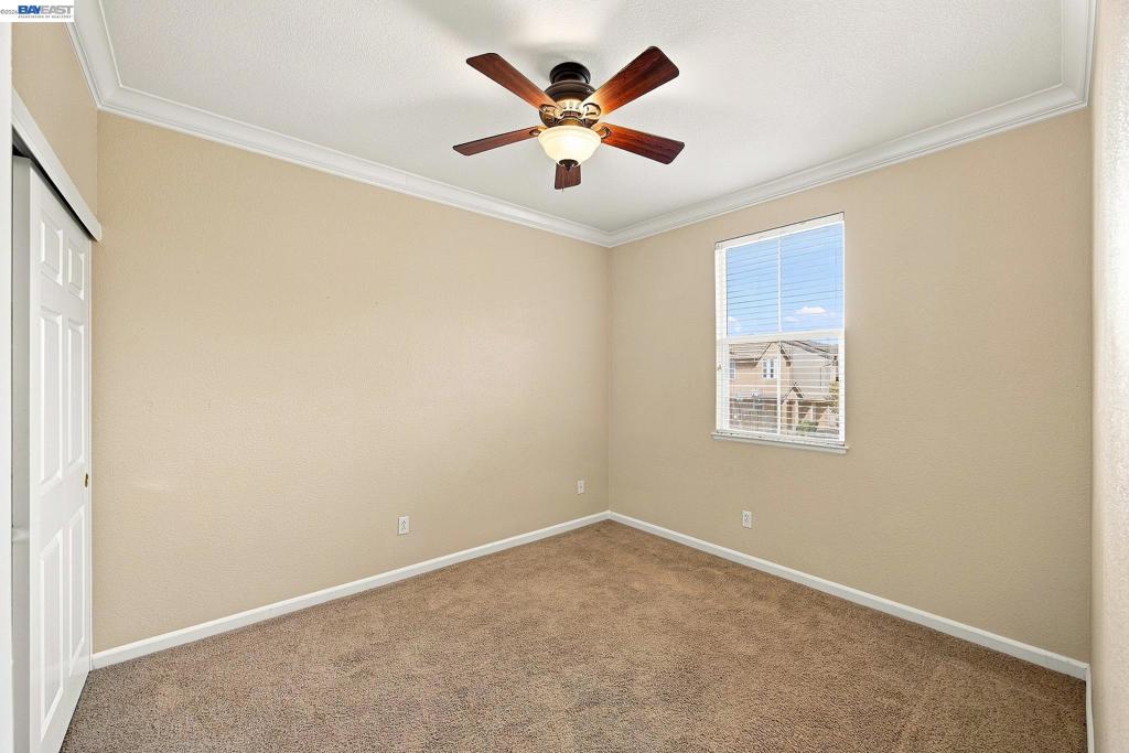 2401 Coffeeberry Road Property Photo 19