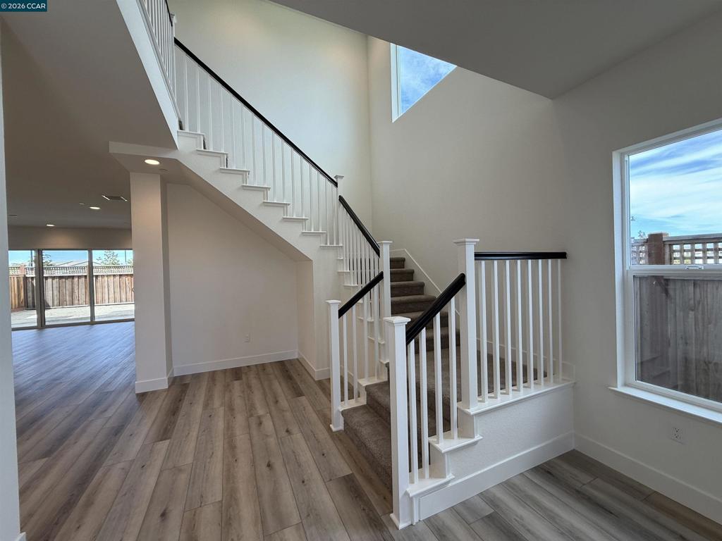 17357 Bushwick Lane Property Photo 8
