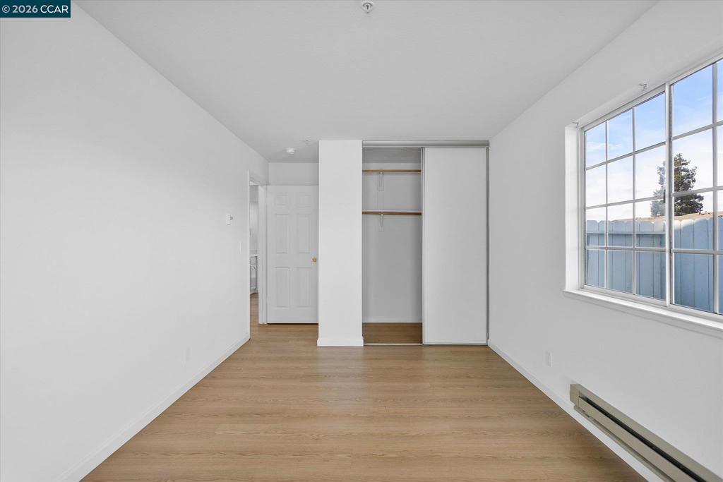 946 Elgin St C Property Photo 32