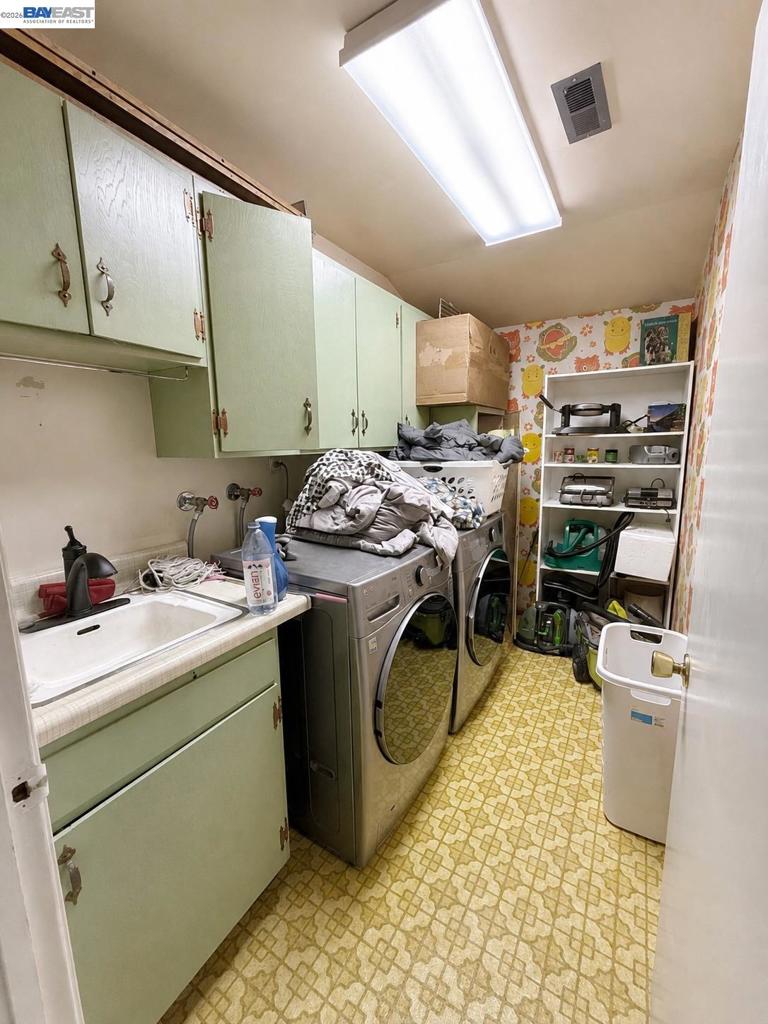 5814 Hemlock St Property Photo 28