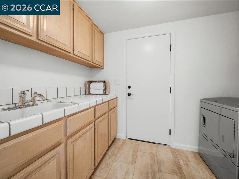 209 Walnut Creek Ct Property Photo 31