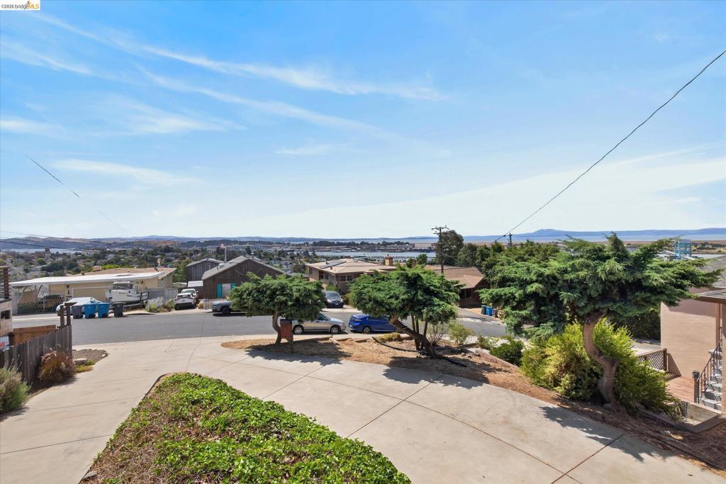 136 Craven St Property Photo 1
