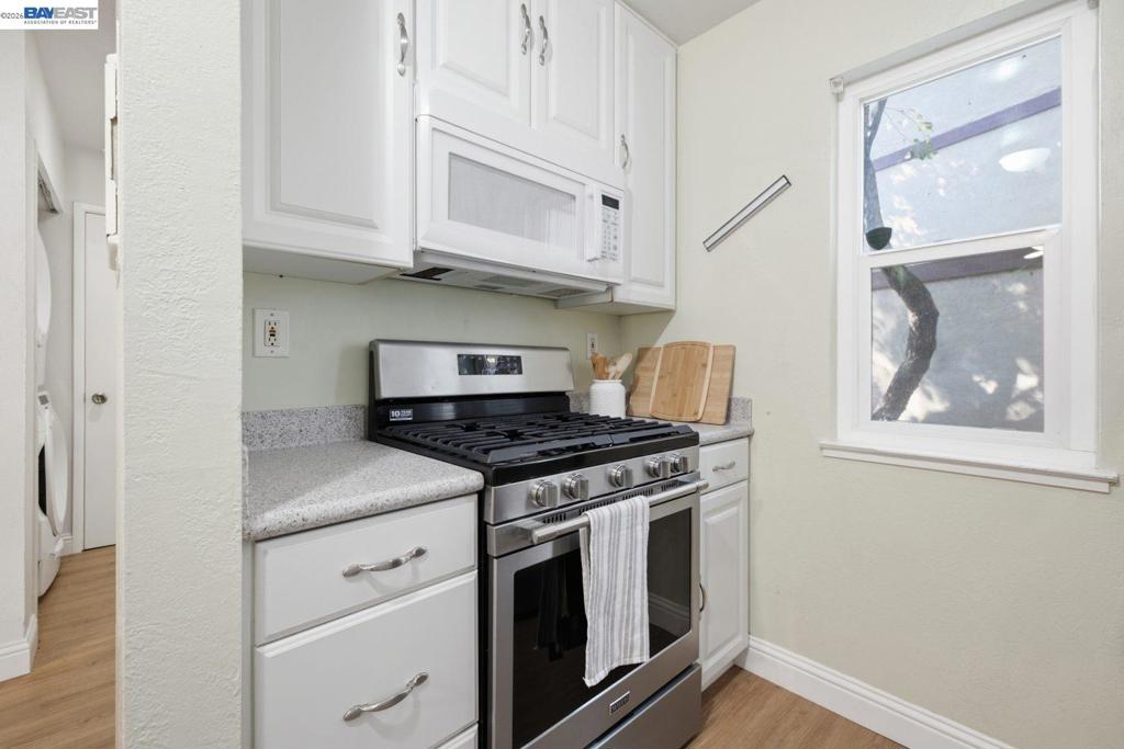 1526 Parkwood Pl Property Photo 17