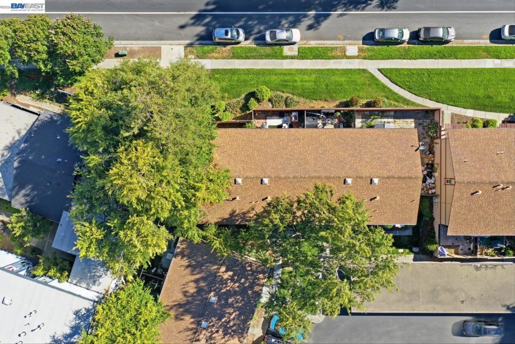 1526 Parkwood Pl Property Photo 42