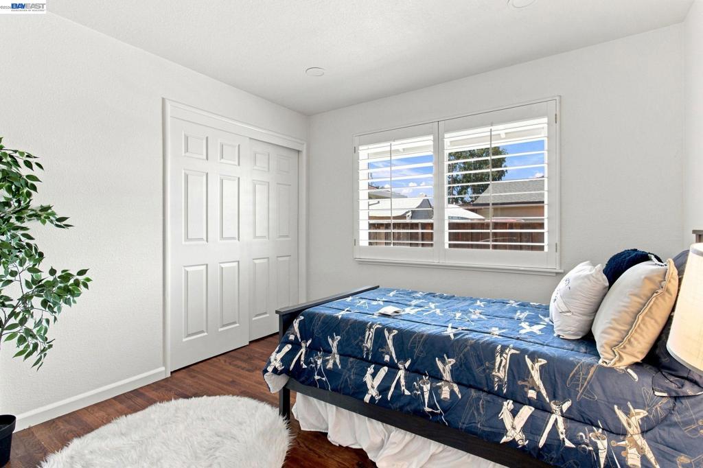 4127 Florida Ct Property Photo 16