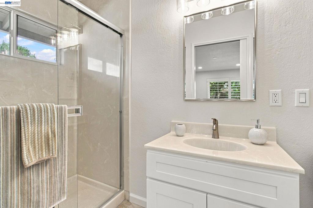 4127 Florida Ct Property Photo 25