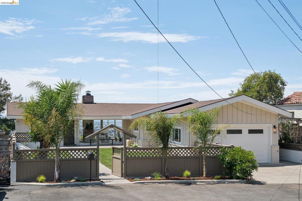 7425 Hillmont Drive Property Photo 1