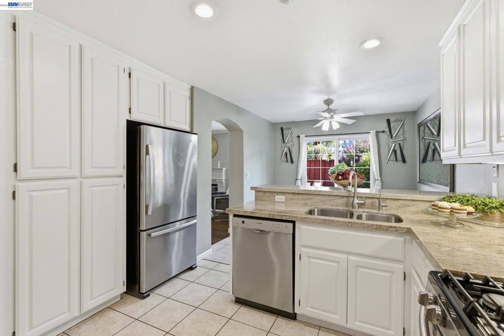 1510 Corte Reina Cmn Property Photo 7