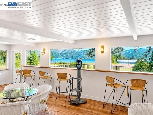 590 Airport Rd Property Photo 1