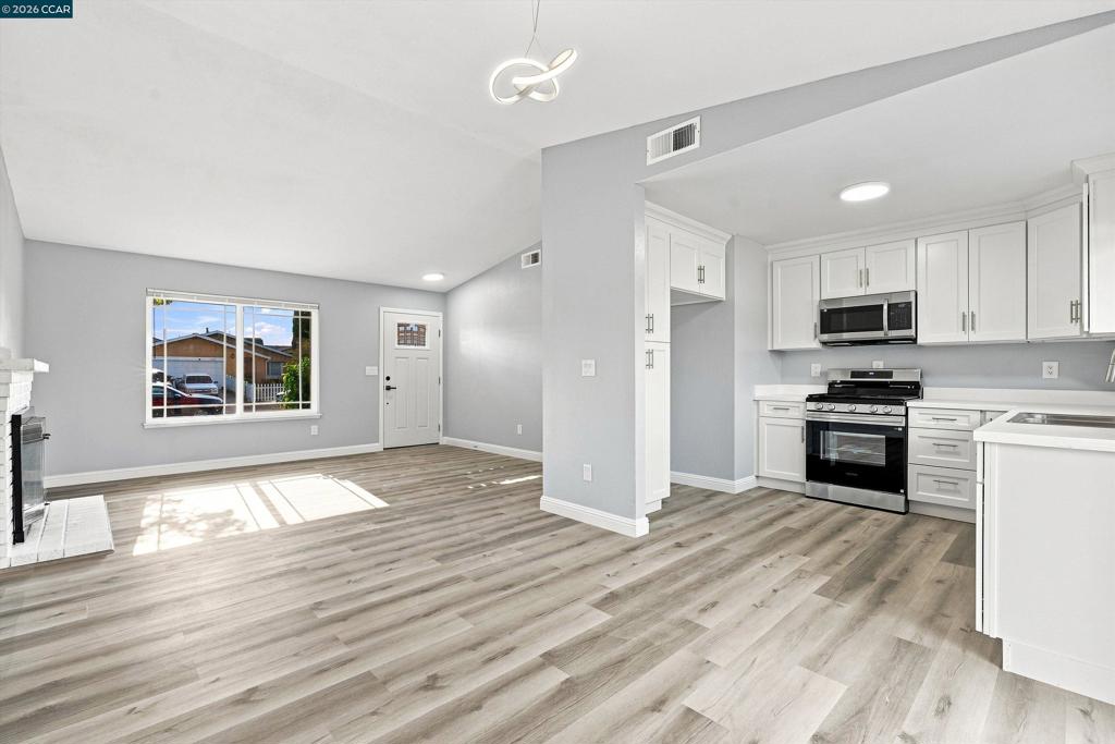 5029 Teakwood Dr Property Photo 14
