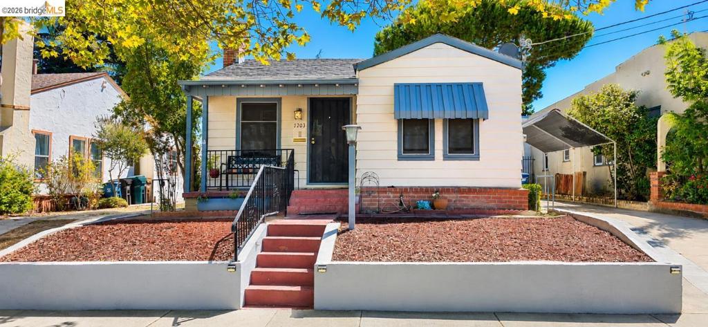 1203 D St Property Photo 1