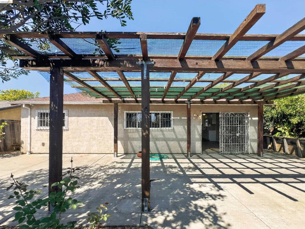 909 Mini Dr Property Photo 20