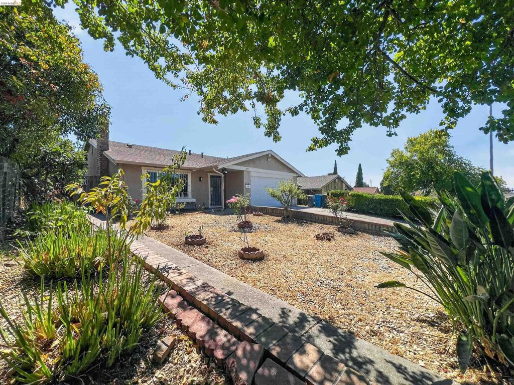 909 Mini Dr Property Photo 24