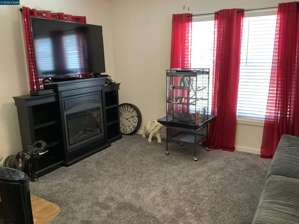 174 Sunset Way Property Photo 7