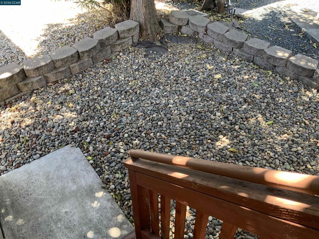 174 Sunset Way Property Photo 19